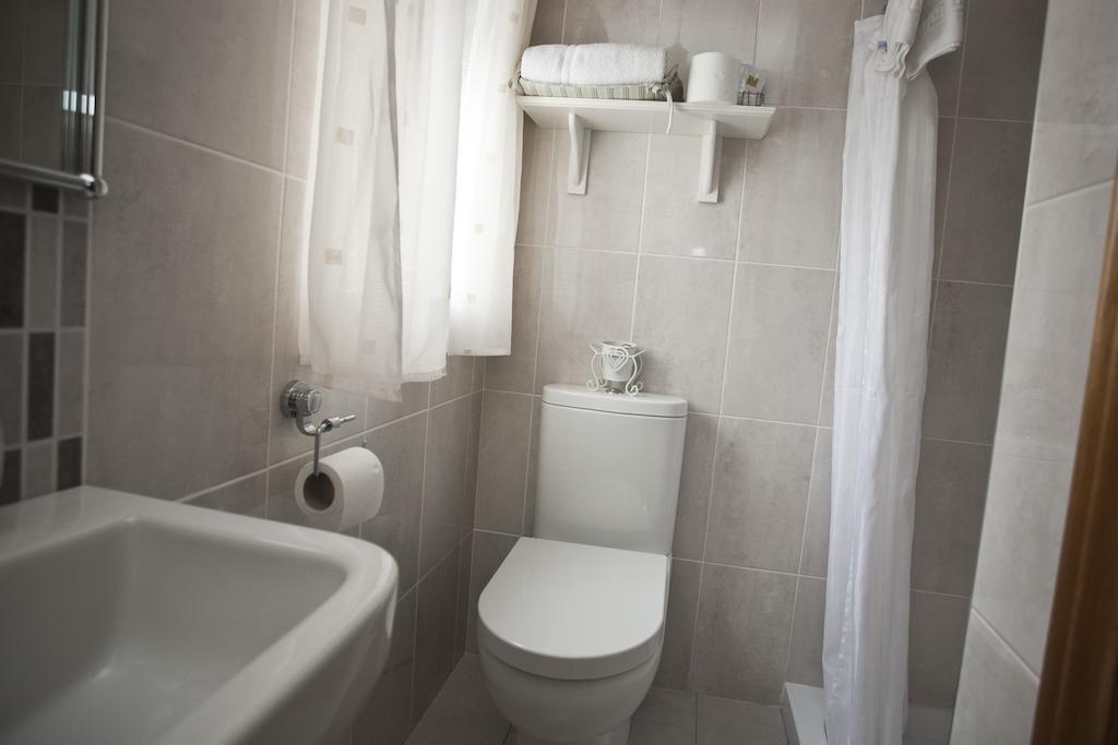 Avalon House B&B Glenties Room photo